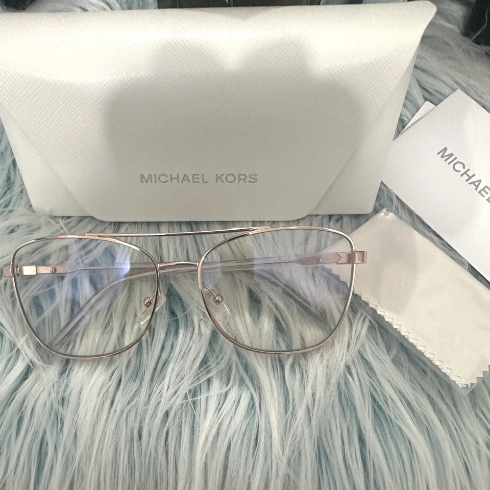 Mk RX aviator rose gold frame brand new - Picture 1 of 3
